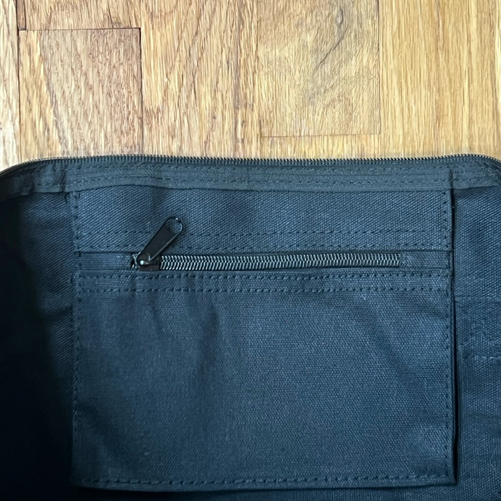 Nike Ascend Together Network & Friends Large Black Tote Bag - Picture 3 of 3